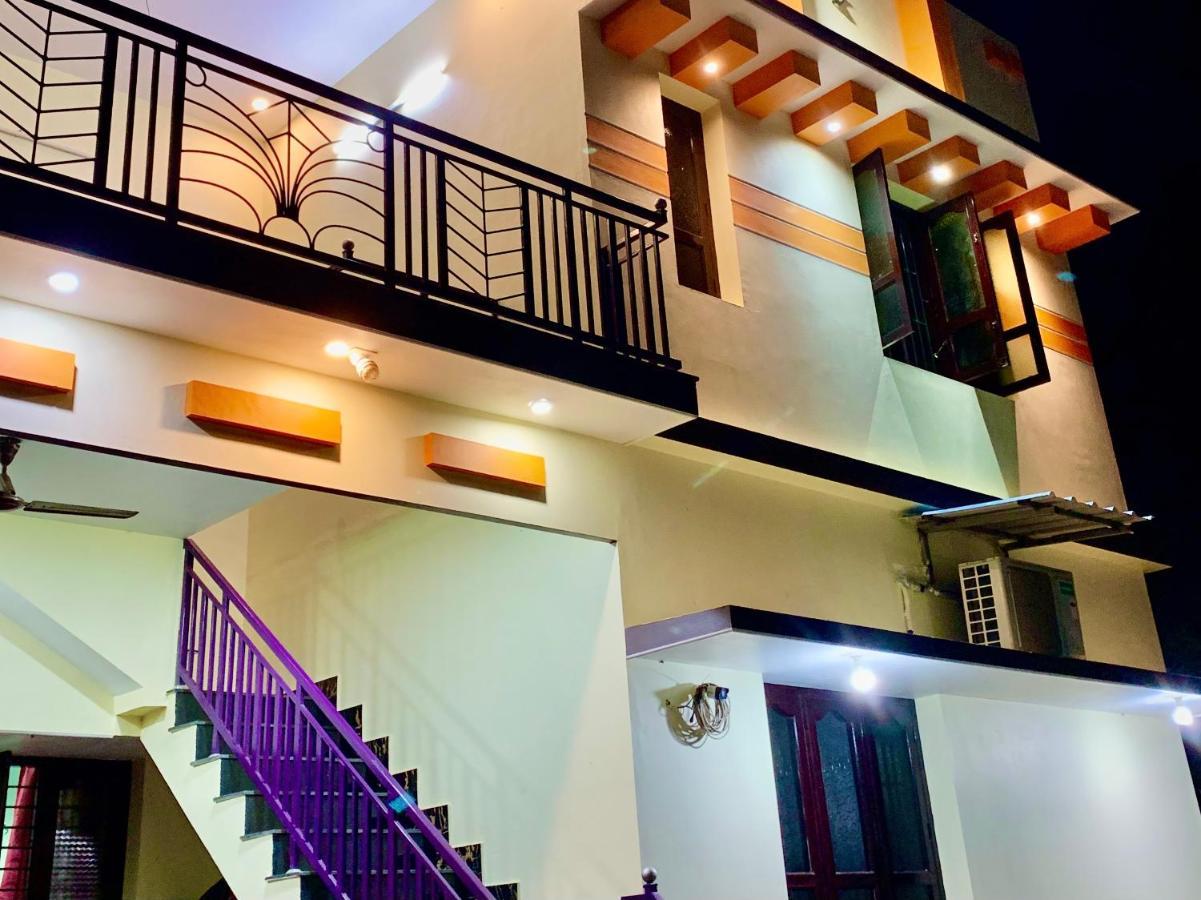 Tamizh Nest - தமிழ்க்குடில் Villa Kanyakumari Buitenkant foto